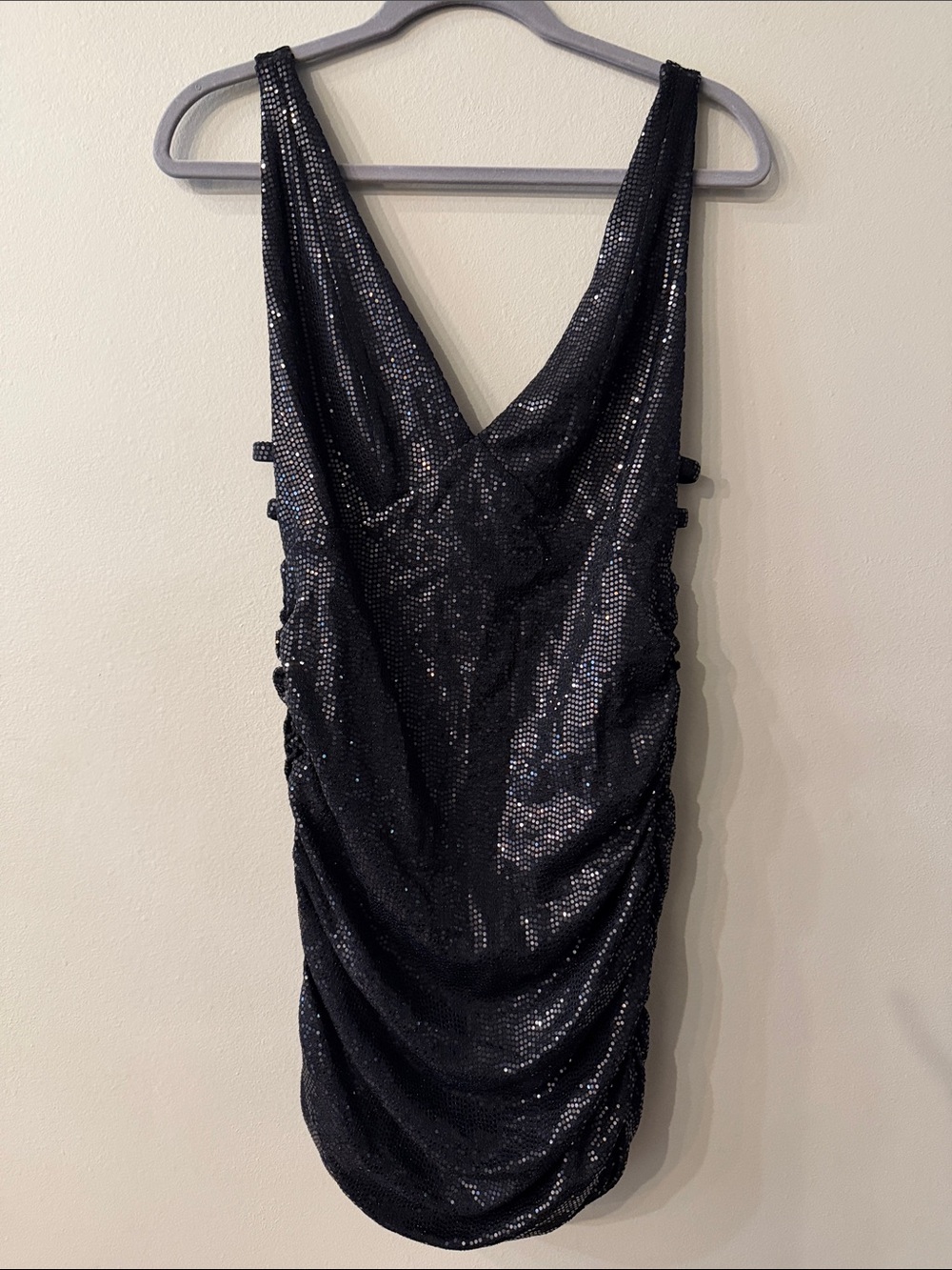 NWT Urban Outfitters Black Sequin Ruched Mini Dress Large | Party Homecoming